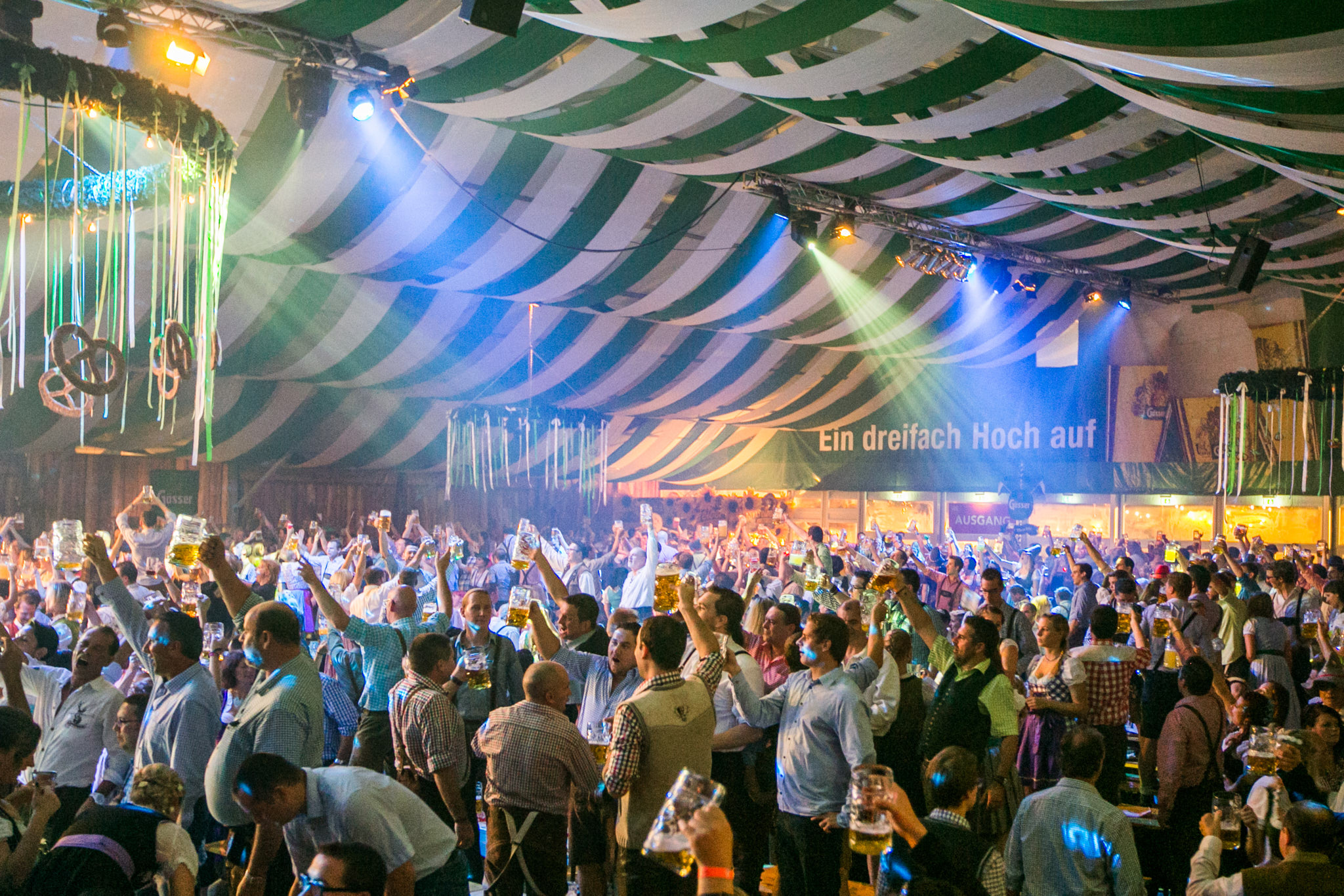 superberg_ThomasUnterberger_gösser_wiesn2014-9189